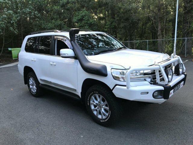 2017 TOYOTA LANDCRUISER VDJ200R MY16 6 SP AUTOMATIC 4D WAGON