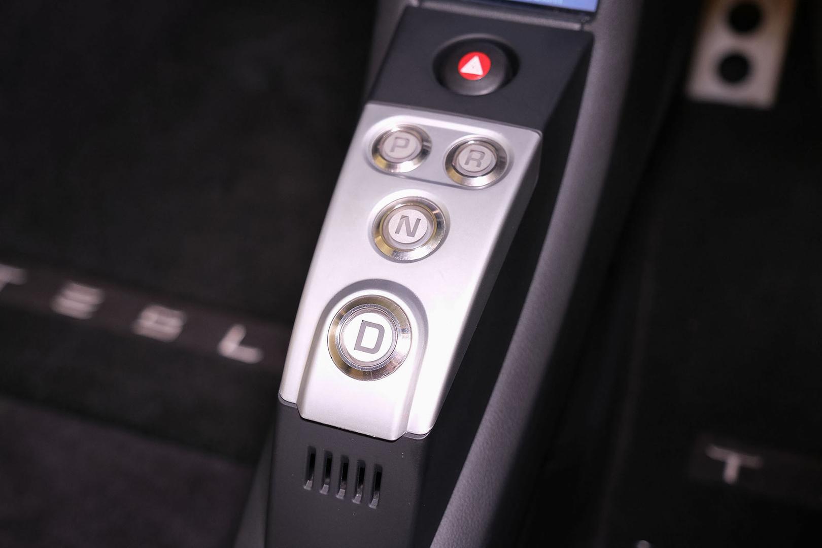 2012 TESLA SPORT 2.5 AUTOMATIC ROADSTER