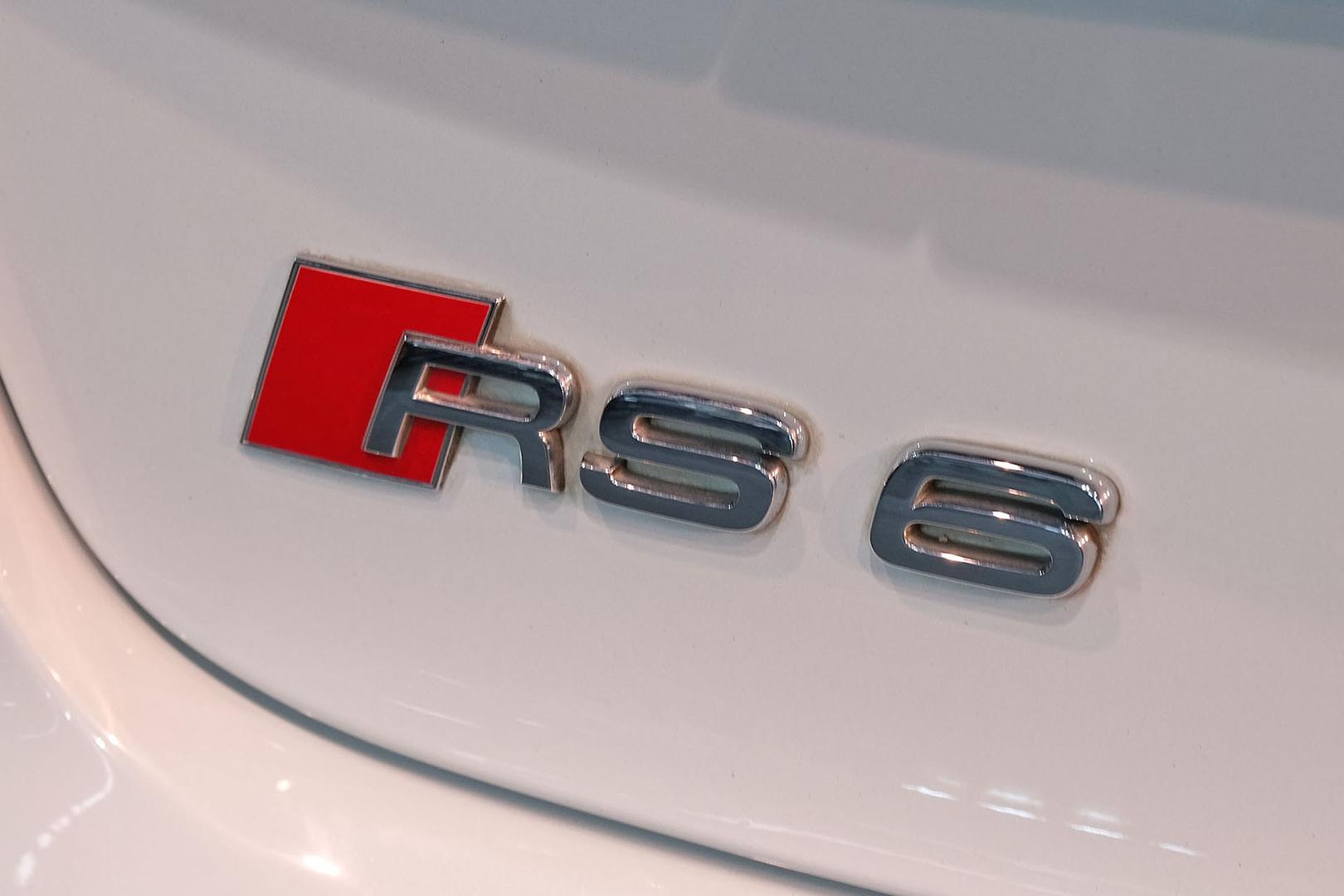 2017 AUDI RS 6 4G MY17 AVANT PERFORMANCE 8 SP AUTOMATIC 4D WAGON