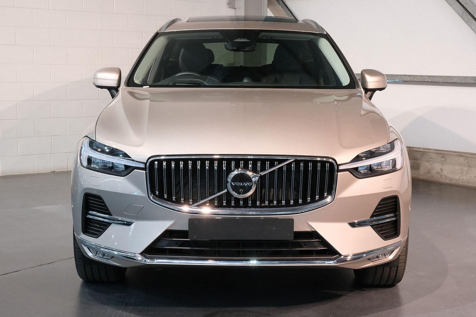 2023 VOLVO XC60 ULTIMATE B5 BRIGHT AUTO AWD MY23 WAGON