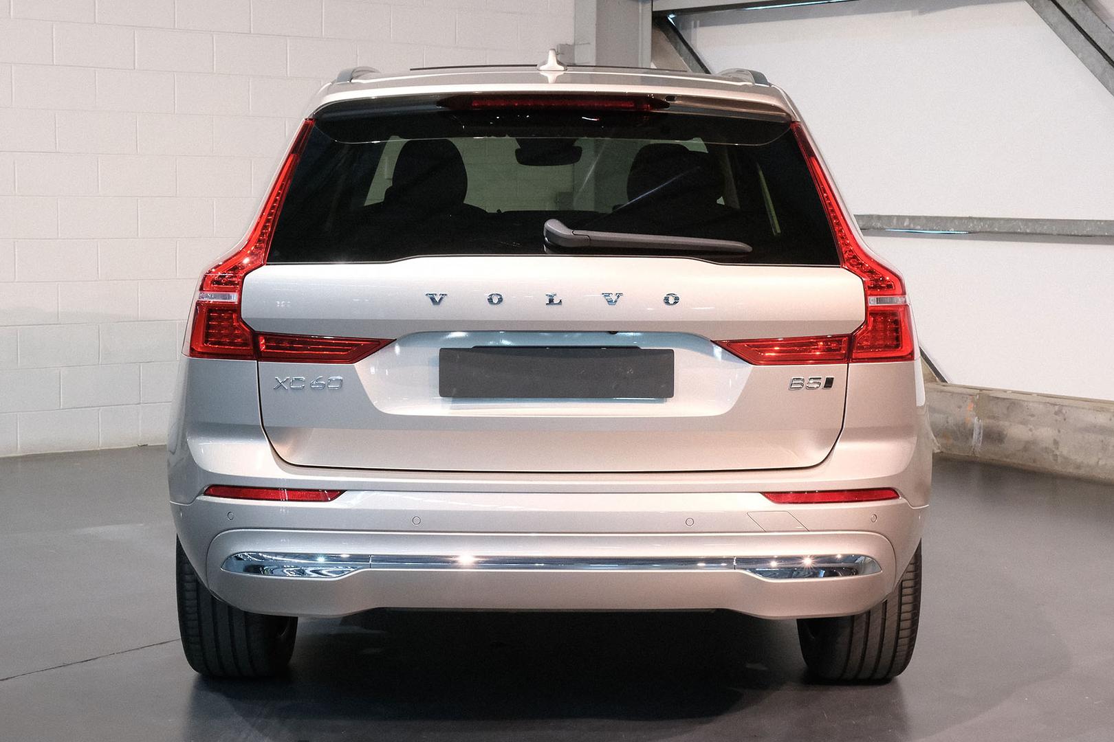 2023 VOLVO XC60 ULTIMATE B5 BRIGHT AUTO AWD MY23 WAGON