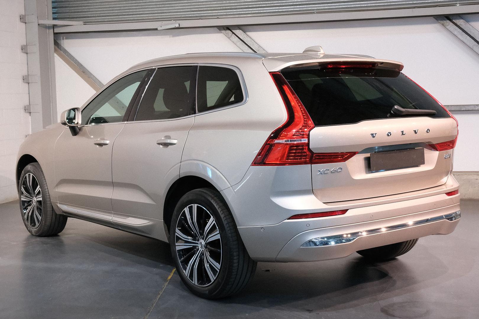 2023 VOLVO XC60 ULTIMATE B5 BRIGHT AUTO AWD MY23 WAGON