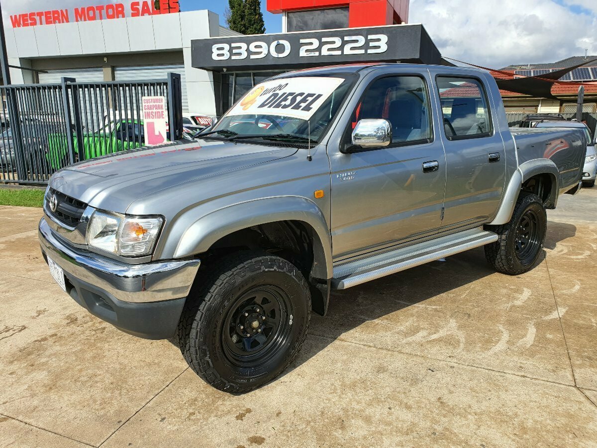 2004 TOYOTA HILUX KZN165R 5 SP MANUAL 4X4 4D DUAL CAB PICK-UP