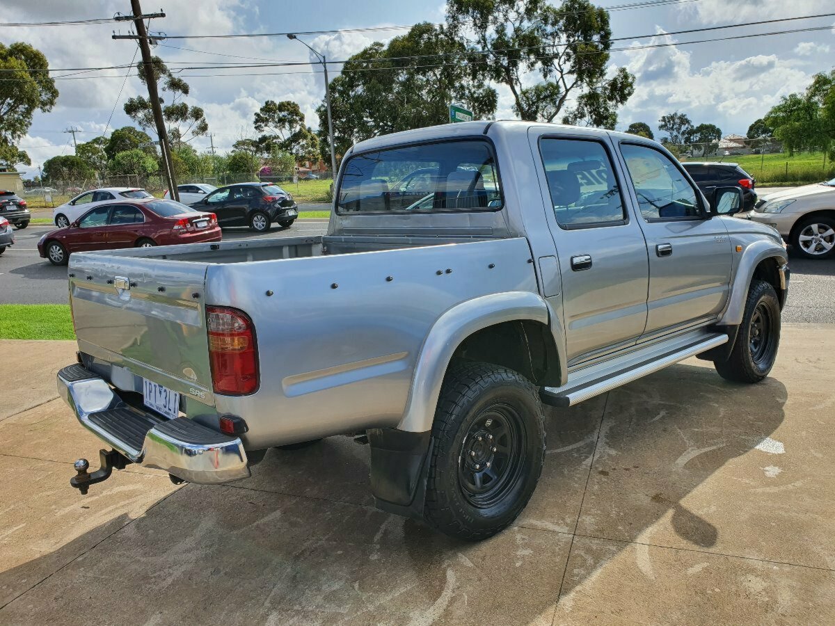 2004 TOYOTA HILUX KZN165R 5 SP MANUAL 4X4 4D DUAL CAB PICK-UP