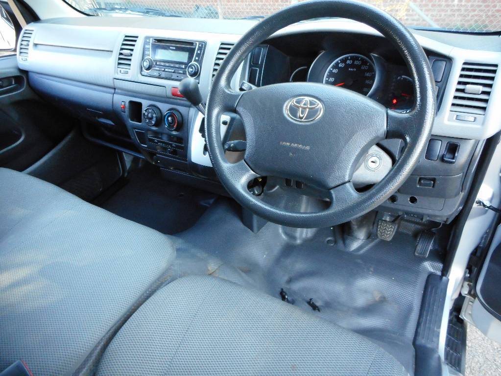 2013 TOYOTA HIACE TRH201R MY12 UPGRADE 4 SP AUTOMATIC 4D VAN