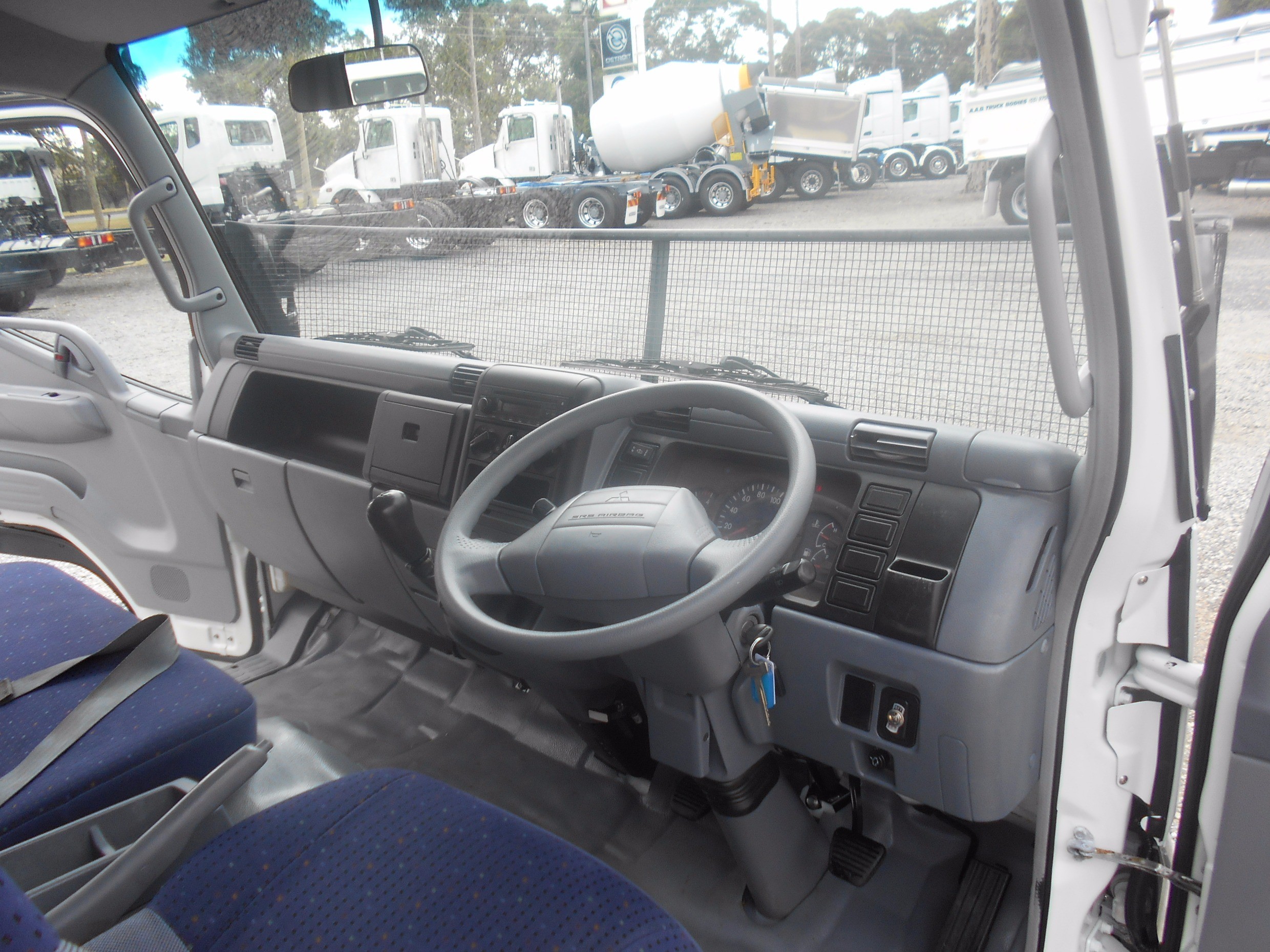 2007 MITSUBISHI CANTER ##DUAL CAB## TRUCK MANUAL CAB CHASSIS