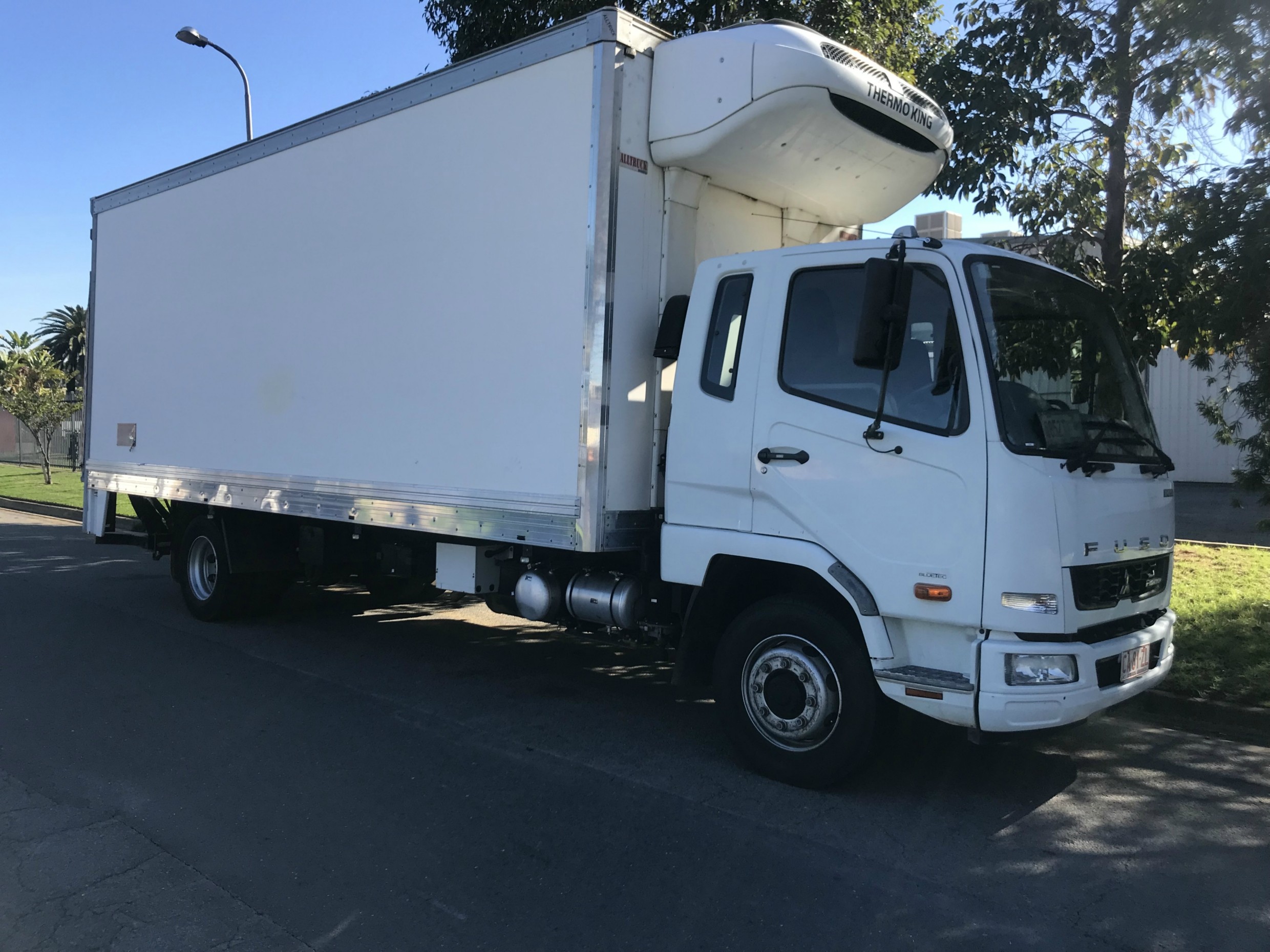 2013 FUSO FM600 FIGHTER 1427 TRUCK MANUAL REFRIGERATED