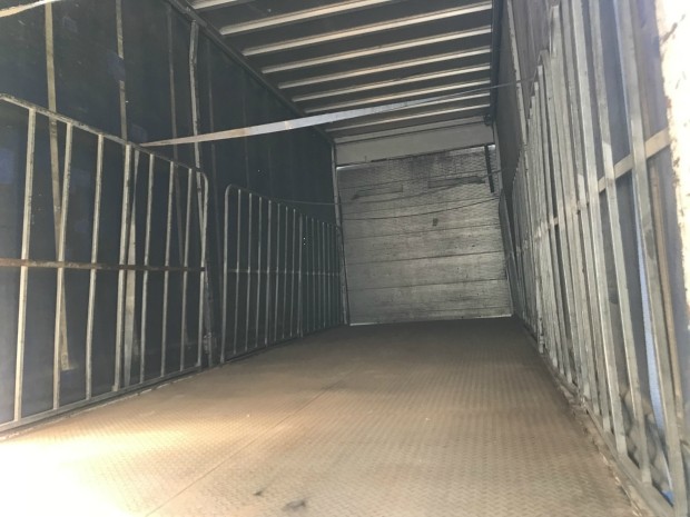 2009 UD PK10 PK 265 6X2 TRUCK MANUAL CURTAINSIDER