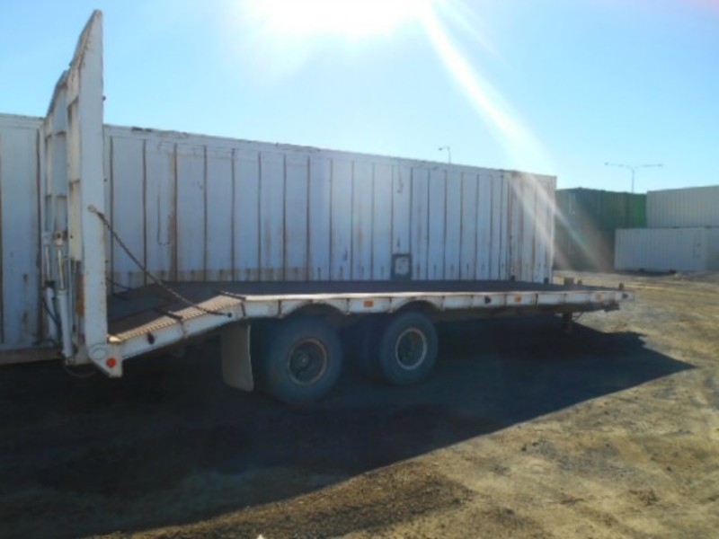 Macol TagPlant(with ramps) Tag Trailer