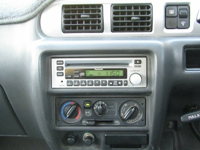2004 MAZDA BRAVO B2600 5 SP MANUAL 4D UTILITY