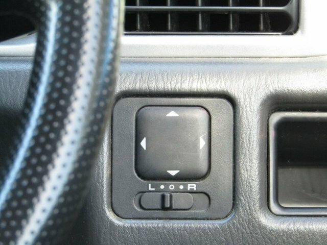 2004 MAZDA BRAVO B2600 5 SP MANUAL 4D UTILITY