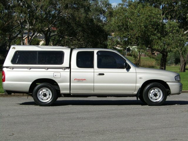 2004 MAZDA BRAVO B2600 5 SP MANUAL 4D UTILITY