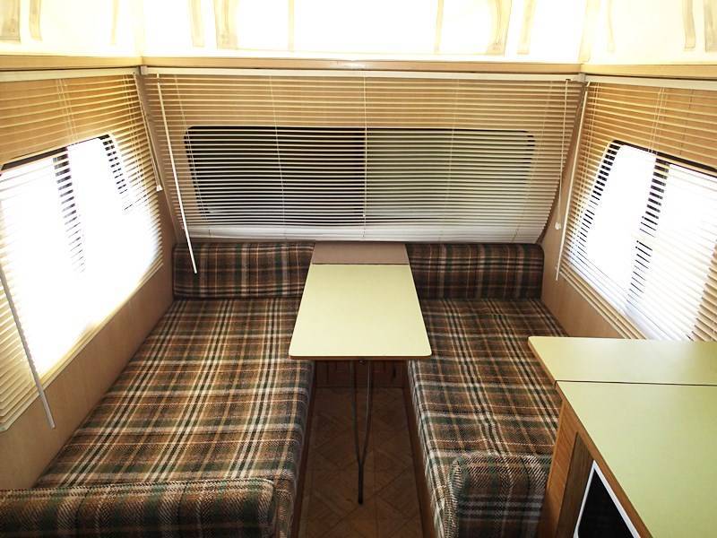 1989 VISCOUNT NIPPER 10