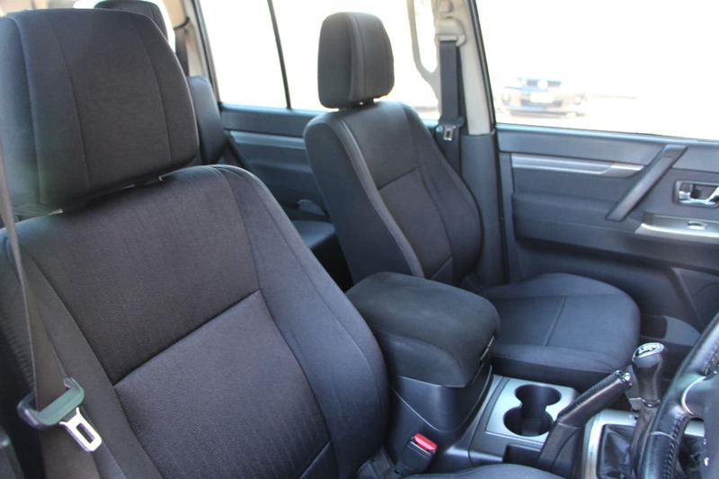 2013 MITSUBISHI PAJERO GLX-R NW