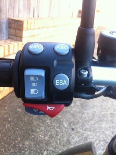 2013 BMW 2013 Bmw 1200CC R1200R SE Road (04
