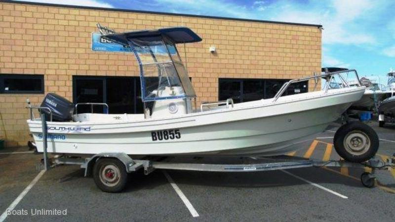 Southwind Ub 580 PLATINUM SERIES CENTRE CONSOLE UTILITY BOAT GREAT FOR FISHING AND DIVING