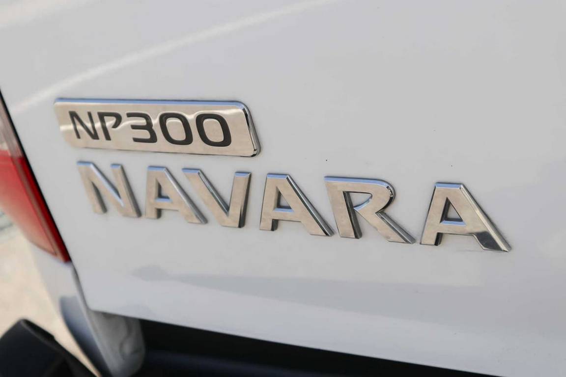 2015 NISSAN NAVARA NP300 D23 6 SP MANUAL DOUBLE CAB UTILITY