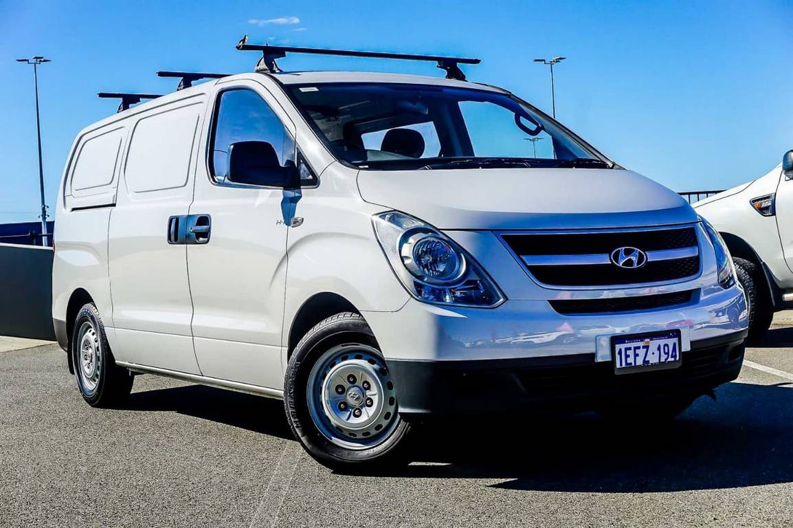 2013 HYUNDAI ILOAD TQ MY13 5 SP AUTOMATIC 4D VAN