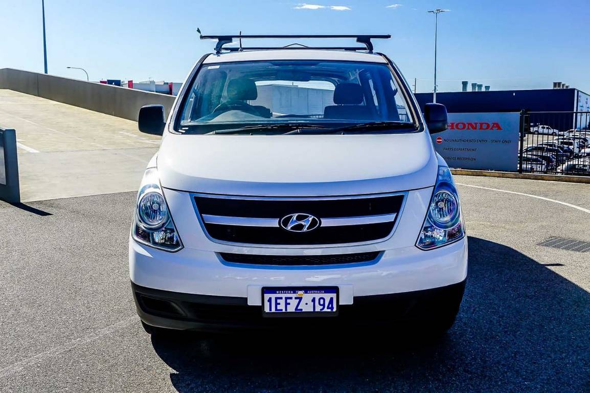 2013 HYUNDAI ILOAD TQ MY13 5 SP AUTOMATIC 4D VAN