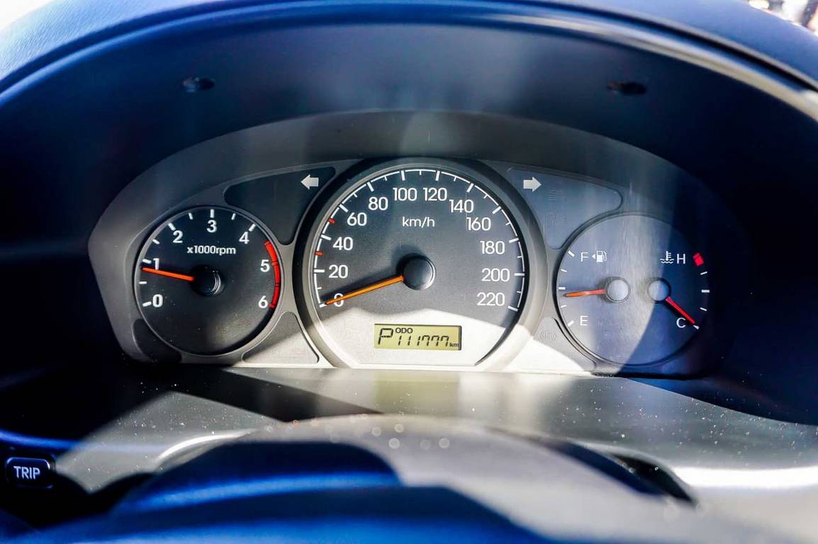 2013 HYUNDAI ILOAD TQ MY13 5 SP AUTOMATIC 4D VAN