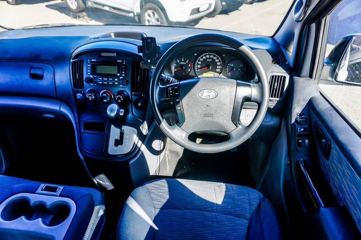 2013 HYUNDAI ILOAD TQ MY13 5 SP AUTOMATIC 4D VAN