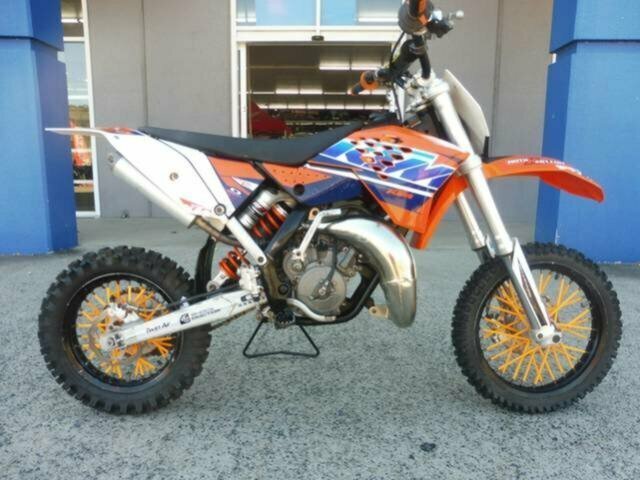 2011 KTM MANUAL