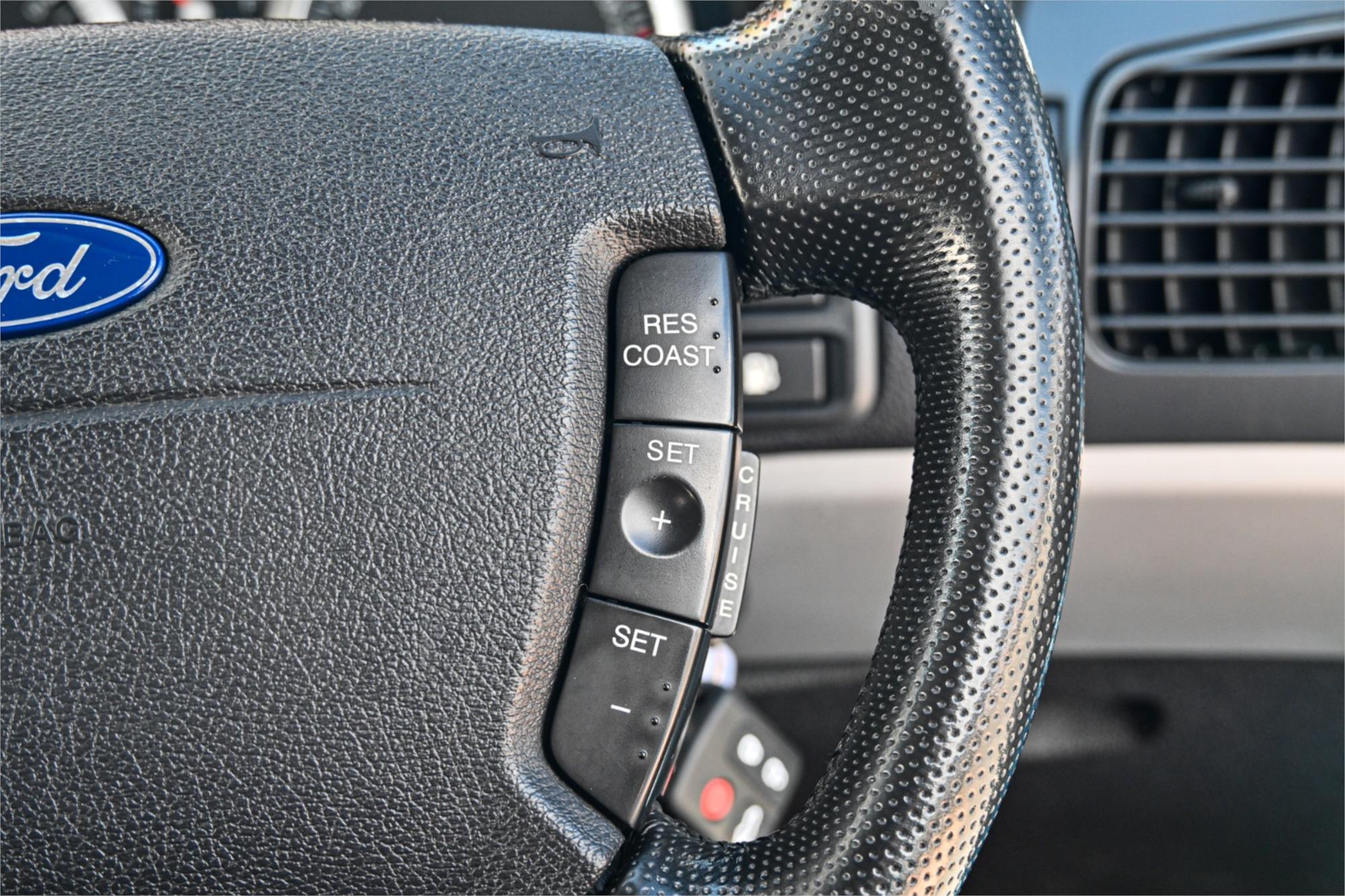 2005 FORD FALCON BA MK II XR6 SPORTS AUTOMATIC SEDAN