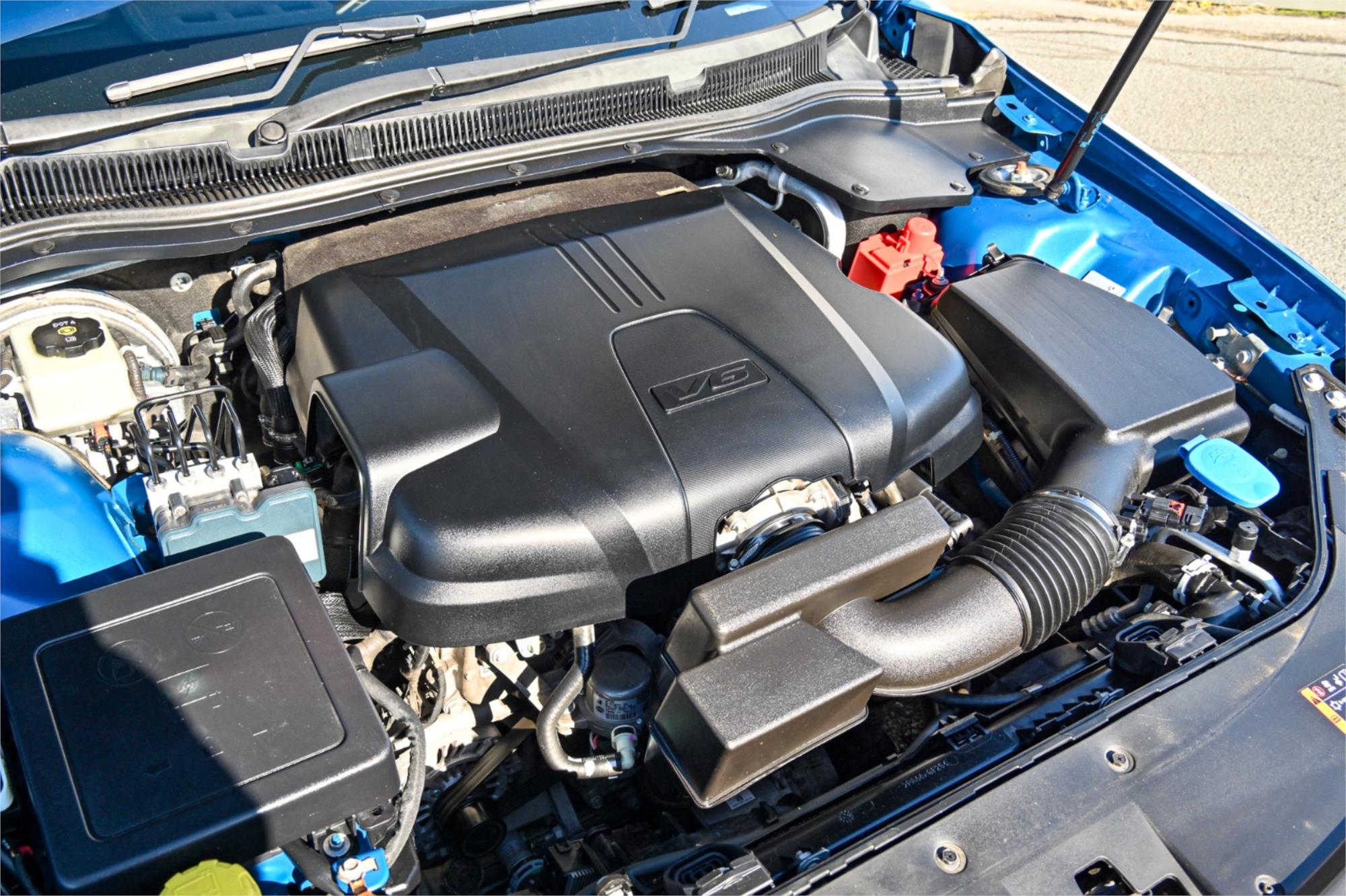 2015 HOLDEN COMMODORE VF SV6 SPORTS AUTOMATIC WAGON