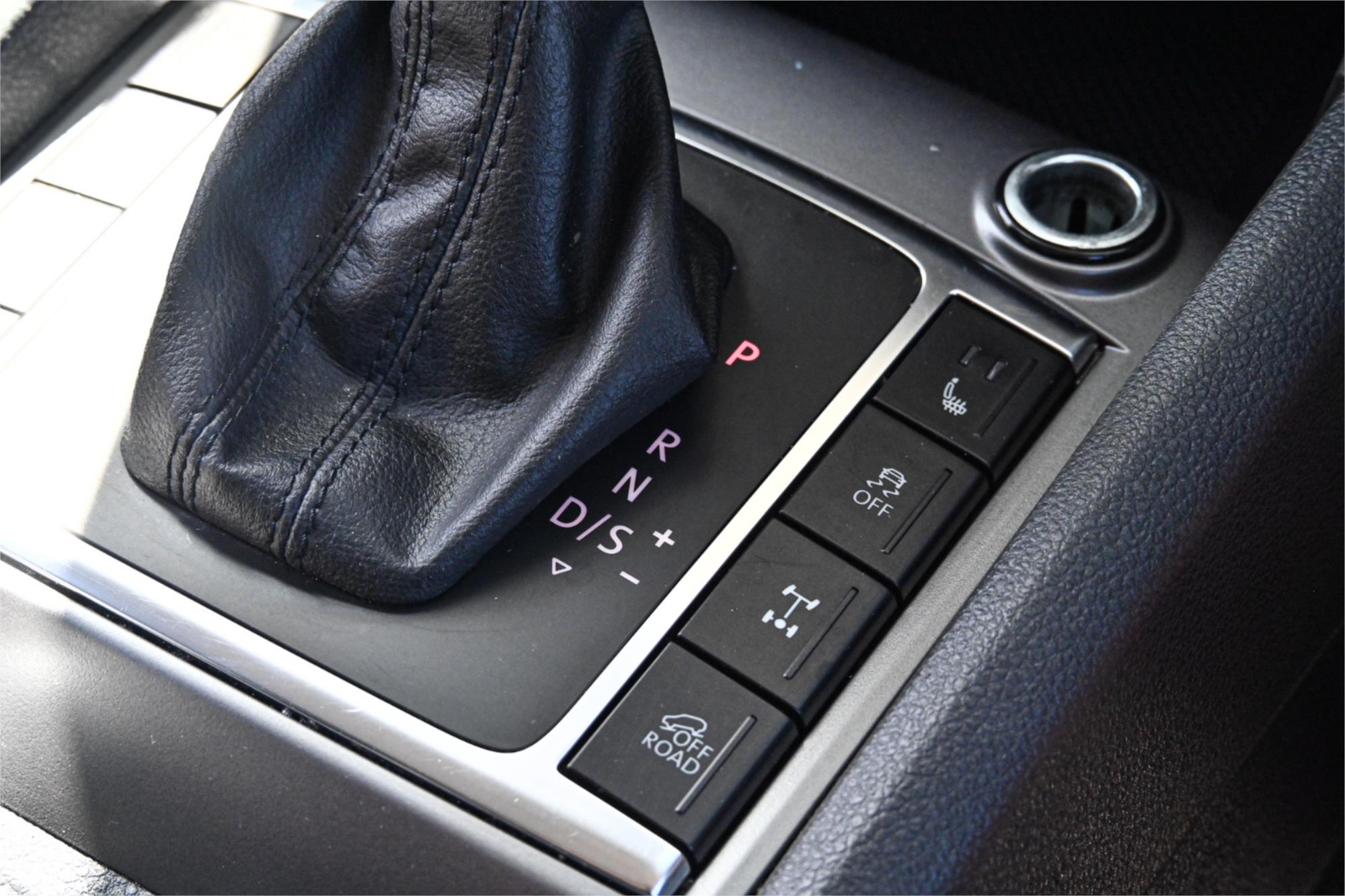2013 VOLKSWAGEN AMAROK 2H MY12.5 TDI420 HIGHLINE (4x4) 8 SP AUTOMATIC DUAL CAB UTILITY