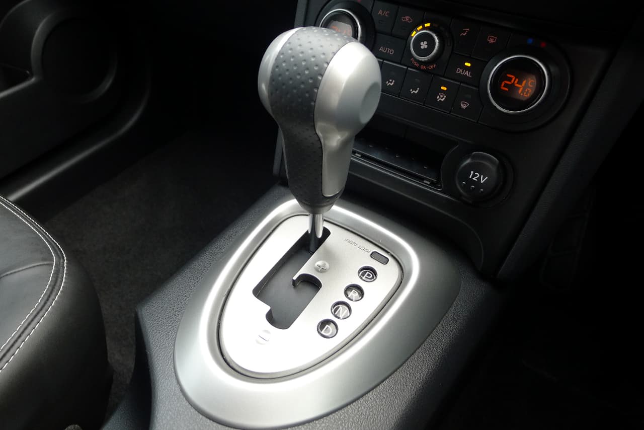 2013 NISSAN DUALIS J10 SERIES 4 CONSTANTLY VARIABLE TRANSMISSION HATCHBACK