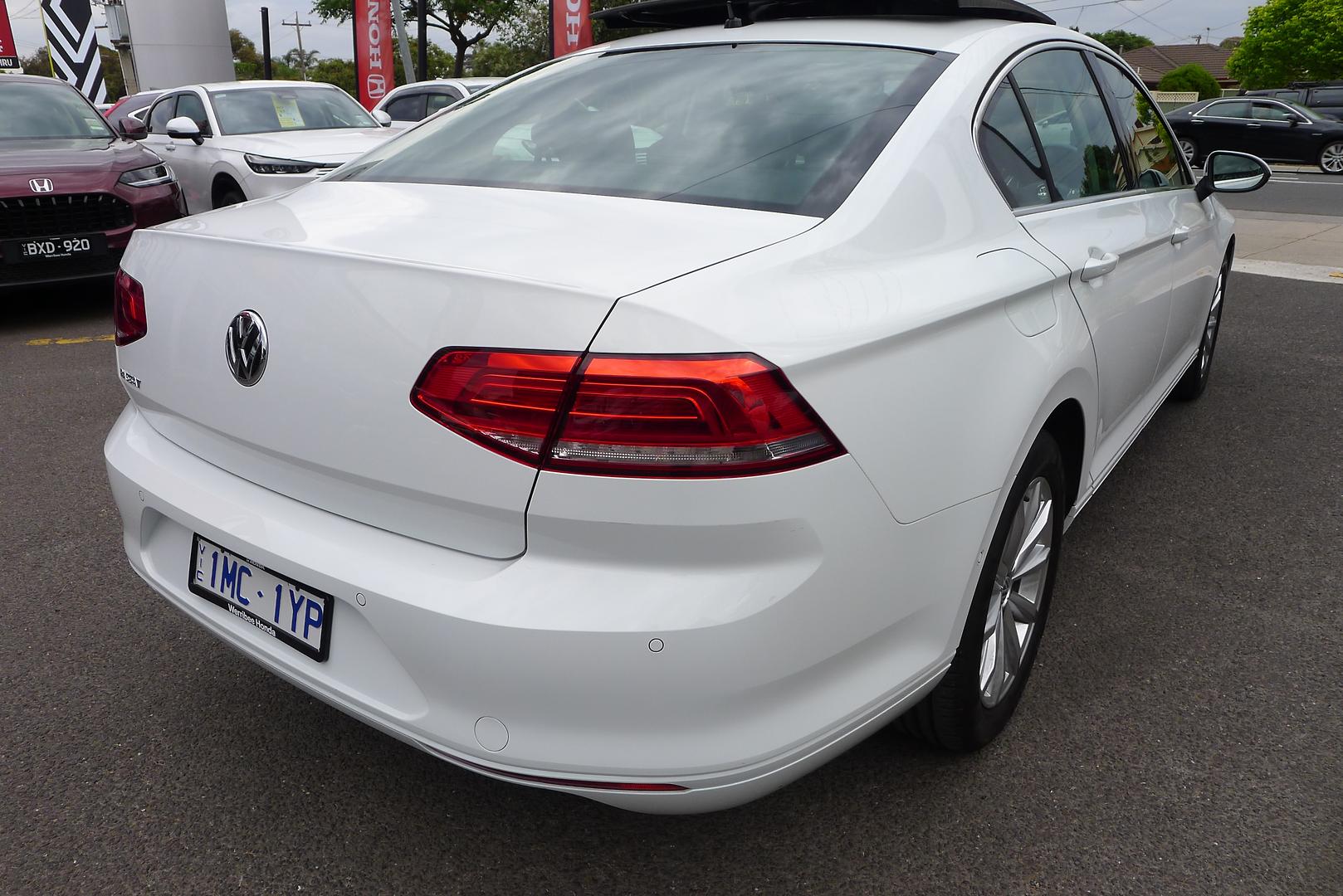 2018 VOLKSWAGEN PASSAT 3C MY18 132 TSI COMFORTLINE 7 SP AUTO DIRECT SHIFT 4D SEDAN