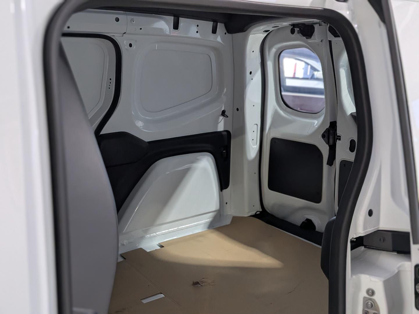 2024 RENAULT KANGOO MY24 PETROL SWB 7 SP AUTO DUAL CLUTCH 2D VAN