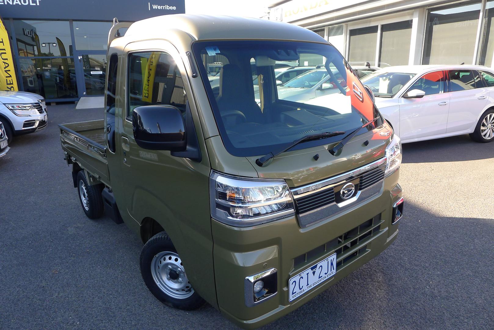 2022 DAIHATSU HI-JET JUMBO AUTO TRAY