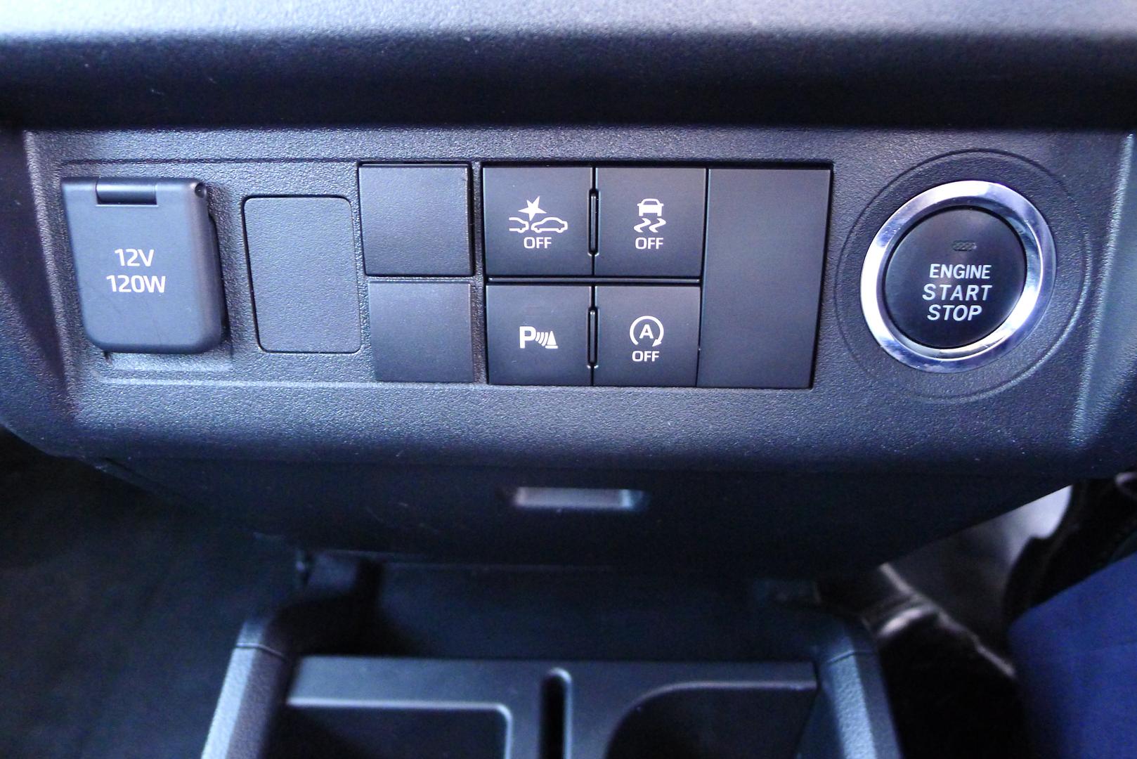 2022 DAIHATSU HI-JET JUMBO AUTO TRAY