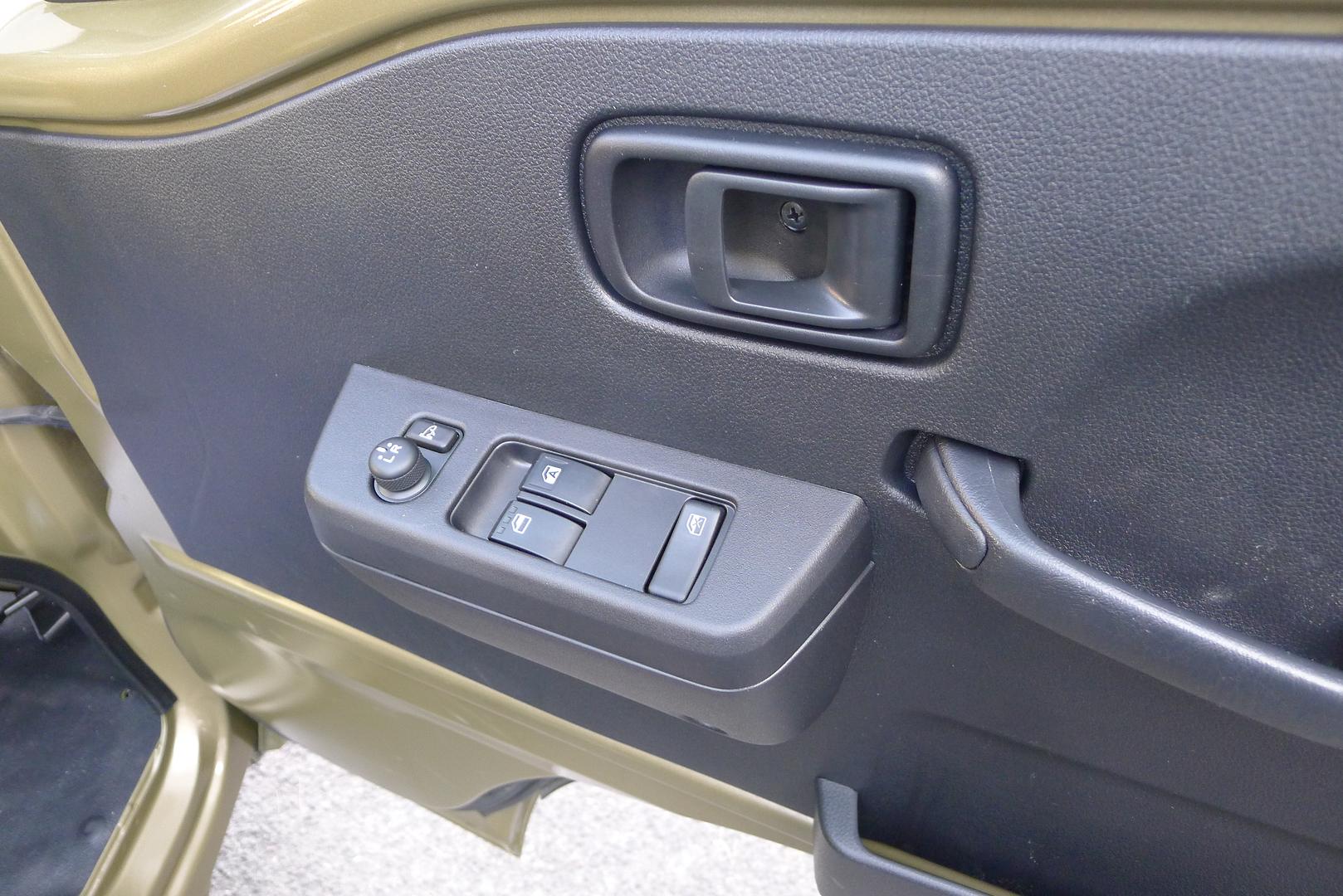2022 DAIHATSU HI-JET JUMBO AUTO TRAY