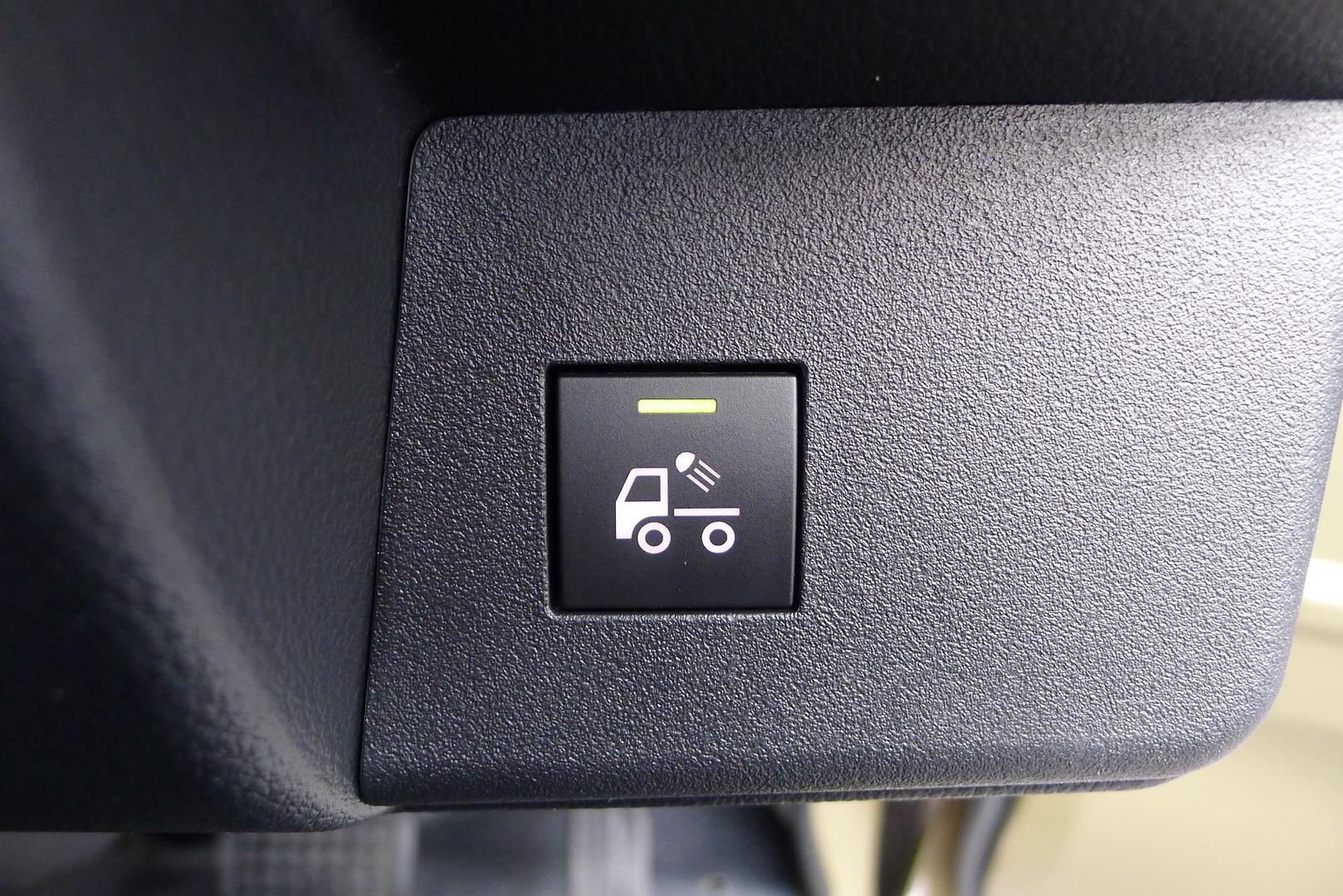 2022 DAIHATSU HI-JET JUMBO AUTO TRAY