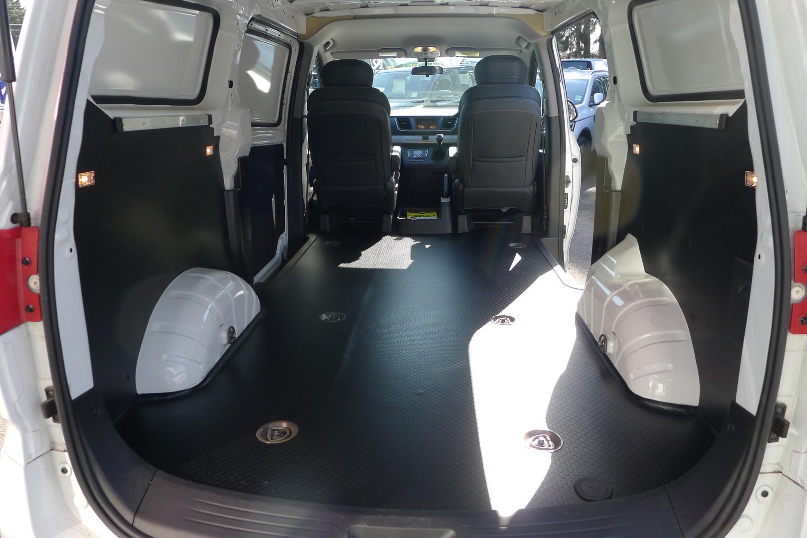 2024 LDV G10 + MANUAL MY24 VAN