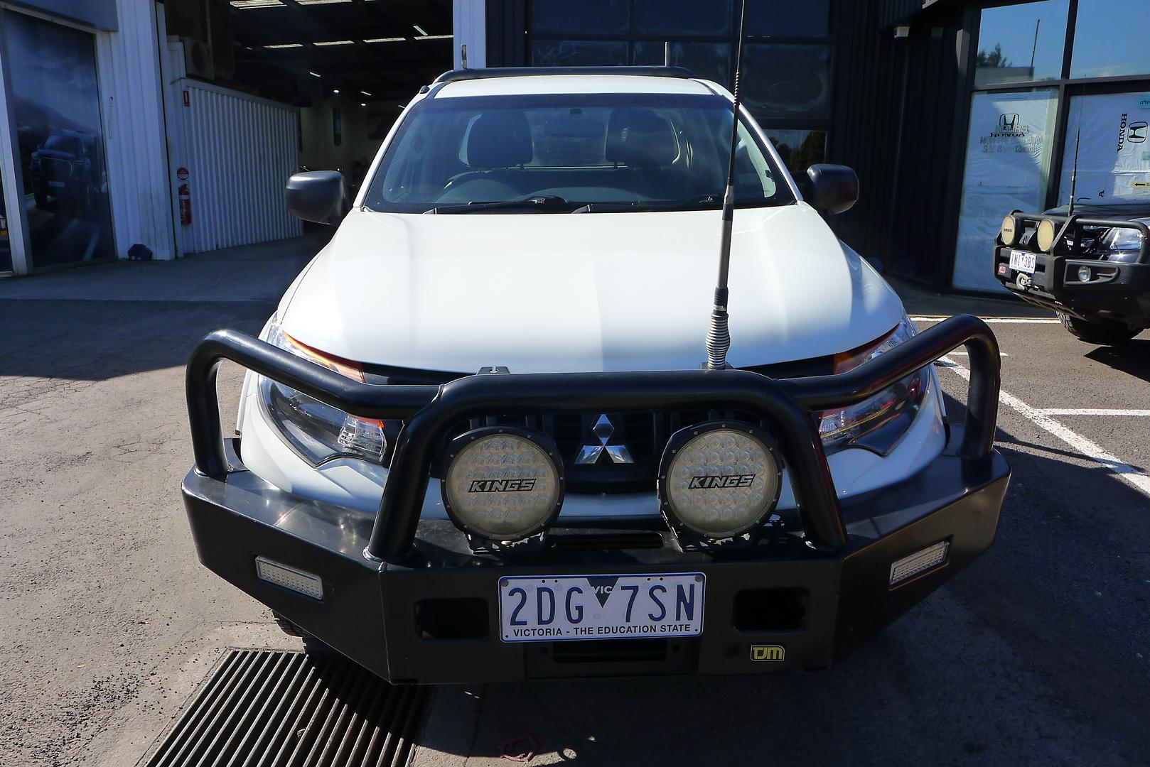 2016 MITSUBISHI TRITON GLX MQ MANUAL 4X4 MY17 C/CHAS