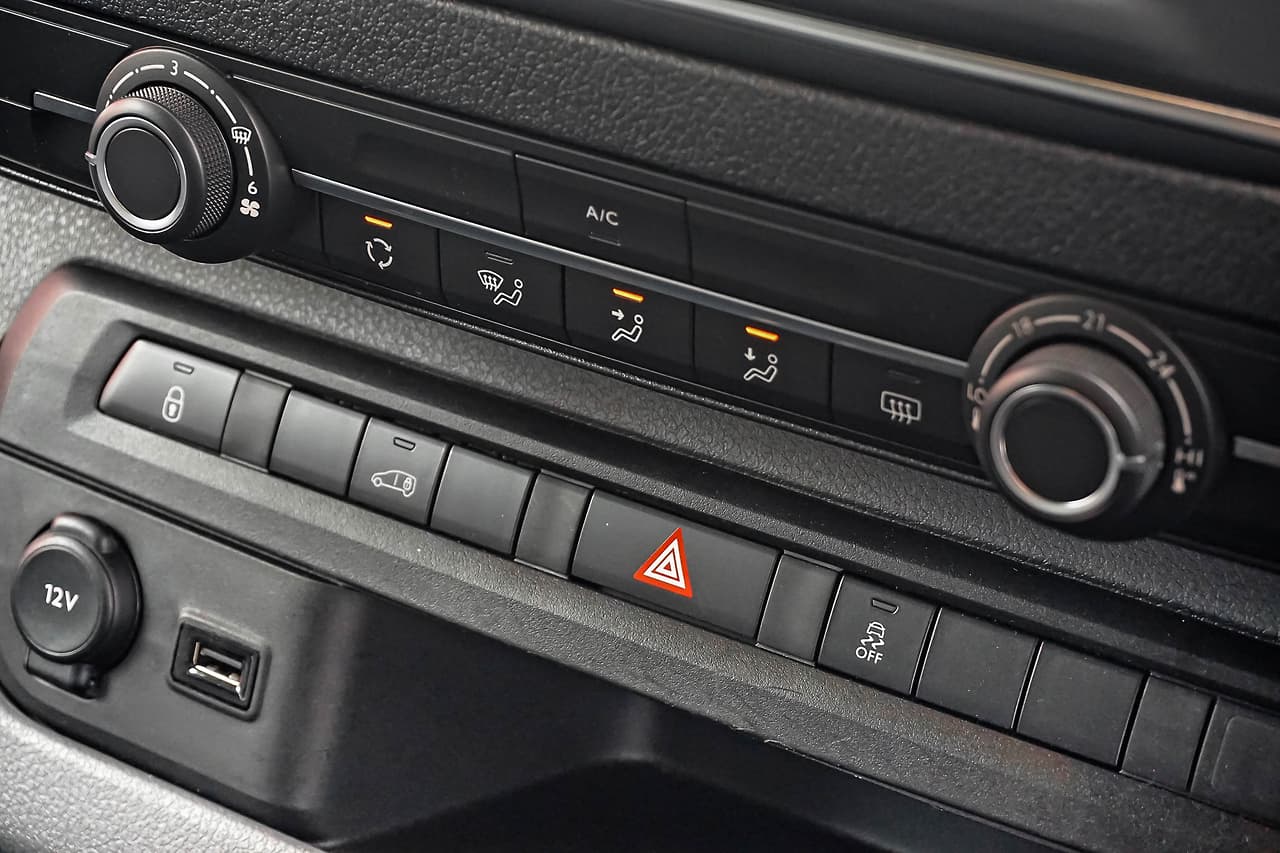 2020 PEUGEOT EXPERT K0 150 HDI AUTOMATIC VAN