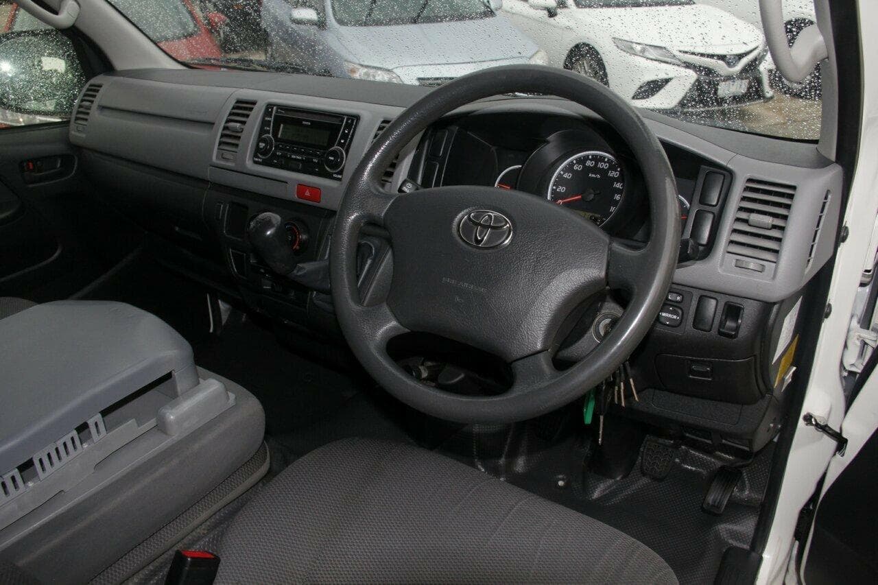 2013 TOYOTA HIACE KDH201R MANUAL VAN