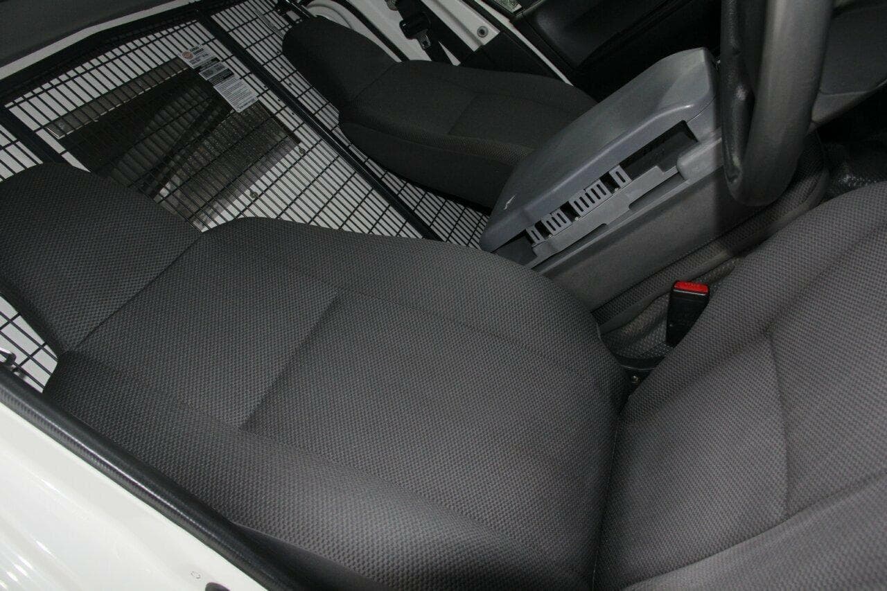 2013 TOYOTA HIACE KDH201R MANUAL VAN
