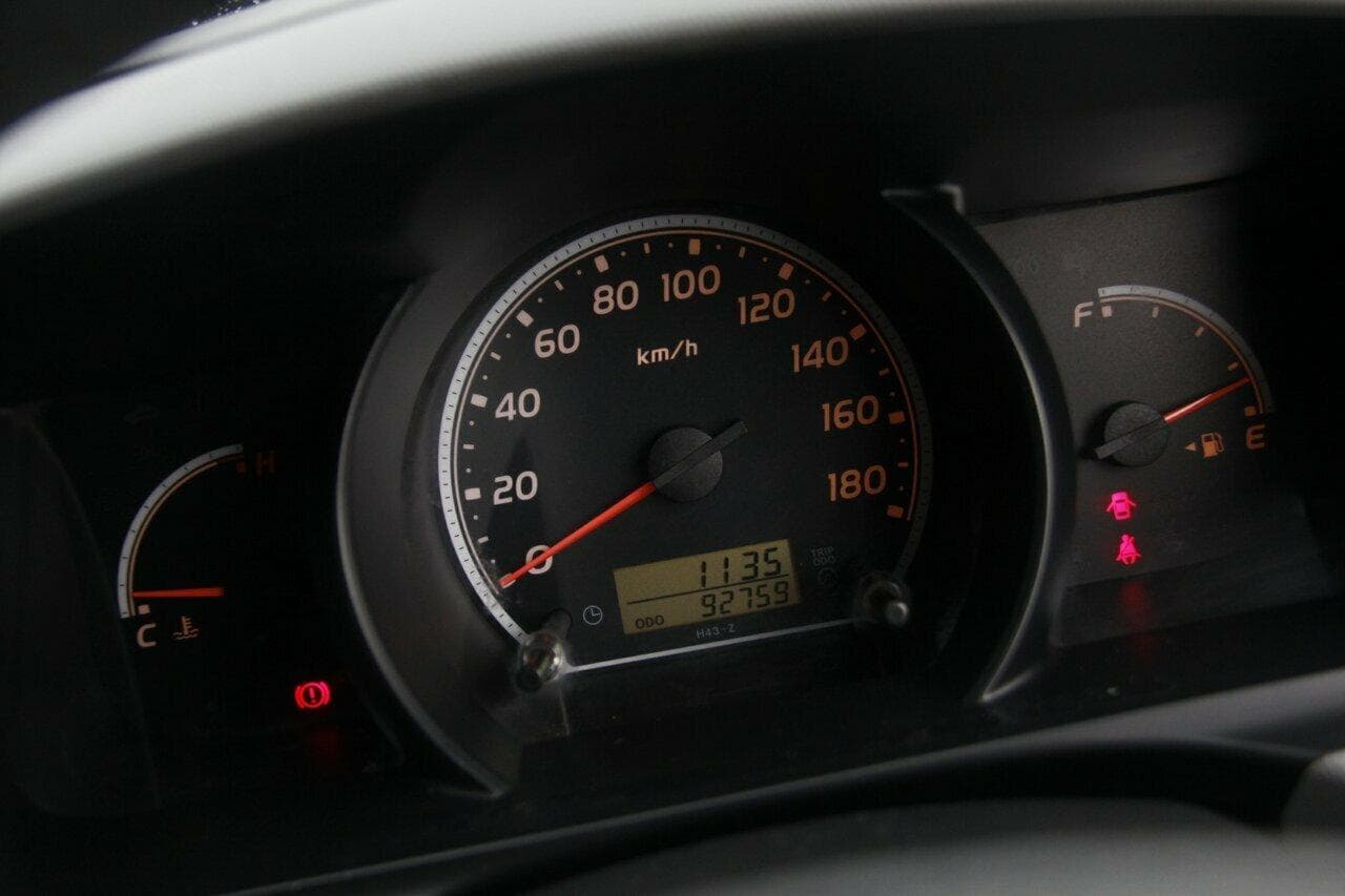 2013 TOYOTA HIACE KDH201R MANUAL VAN