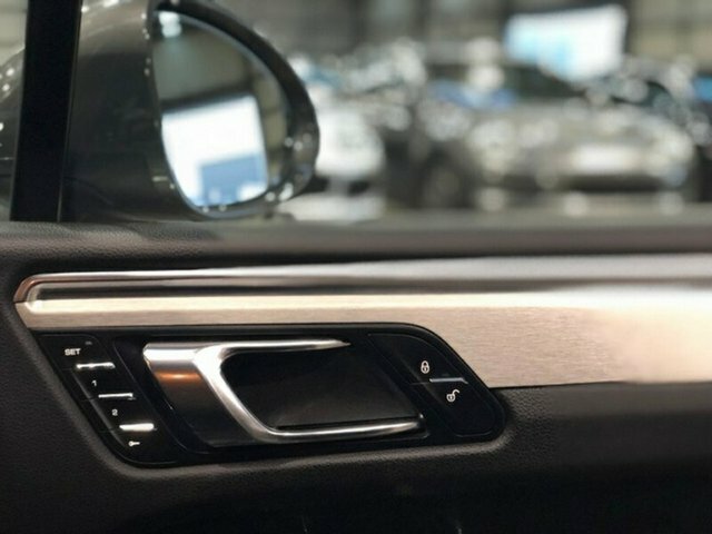 2014 PORSCHE MACAN SPORTS AUTOMATIC DUAL CLUTCH WAGON