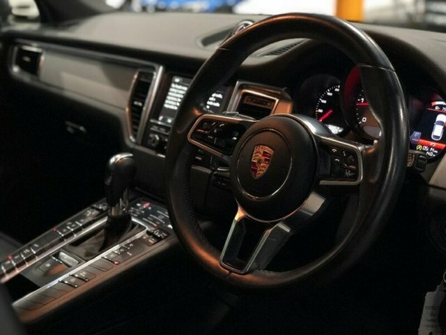 2014 PORSCHE MACAN SPORTS AUTOMATIC DUAL CLUTCH WAGON