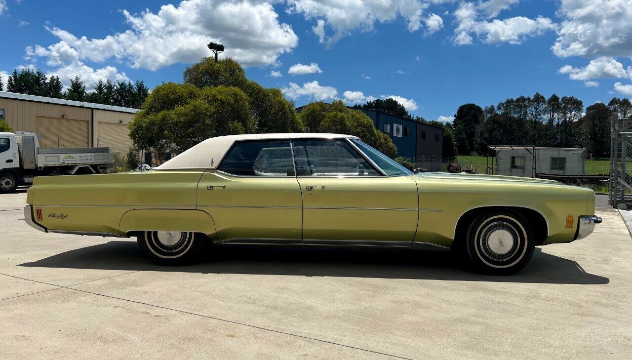 1971 OLDSMOBILE NINETY-EIGHT LUXURY 3 SP AUTOMATIC 4D HARDTOP