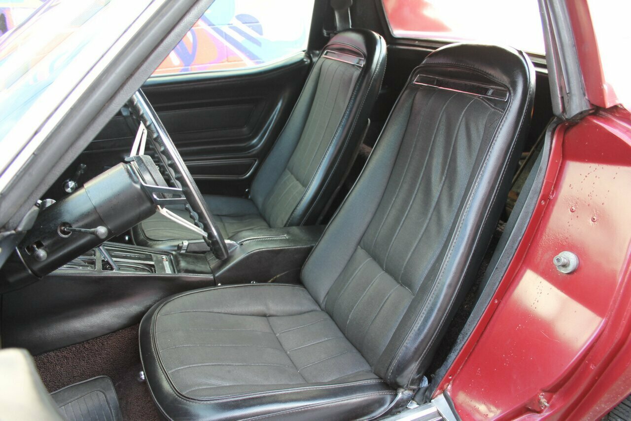 1974 CHEVROLET CORVETTE STINGRAY AUTO COUPE