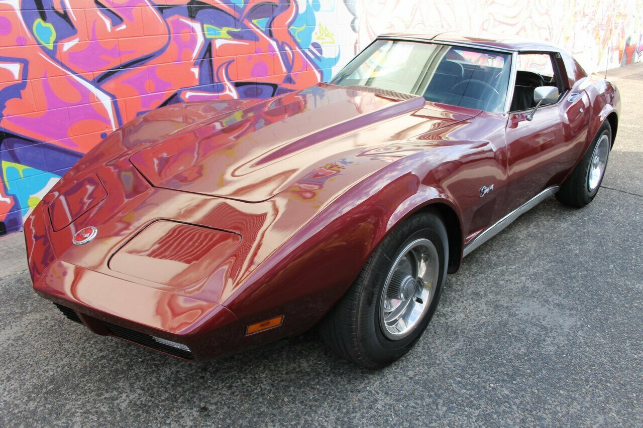 1974 CHEVROLET CORVETTE STINGRAY AUTO COUPE
