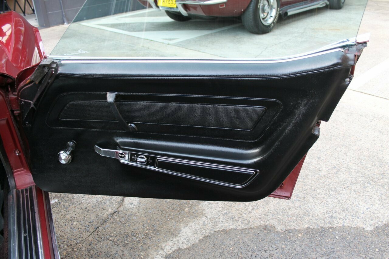 1974 CHEVROLET CORVETTE STINGRAY AUTO COUPE