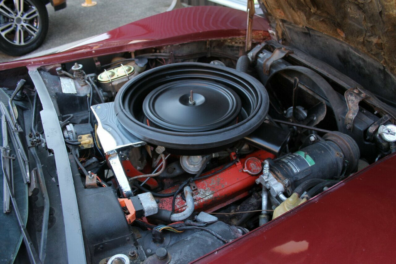 1974 CHEVROLET CORVETTE STINGRAY AUTO COUPE