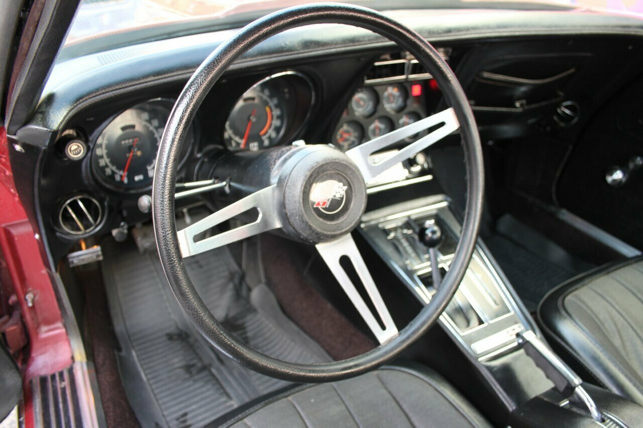 1974 CHEVROLET CORVETTE STINGRAY AUTO COUPE